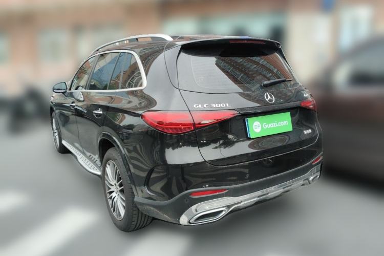 Used Mercedes-Benz GLC 2025 GLC 300 L 4MATIC Dynamic Model 5 Seats Rear Left 45 Deg