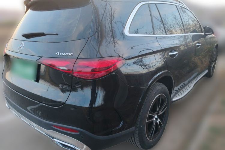 Used Mercedes-Benz GLC 2025 GLC 260 L 4MATIC Luxury Model Rear Right 45 Deg