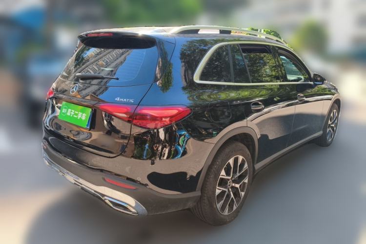 Used Mercedes-Benz GLC 2025 GLC 260 L 4MATIC Dynamic Edition Rear Right 45 Deg