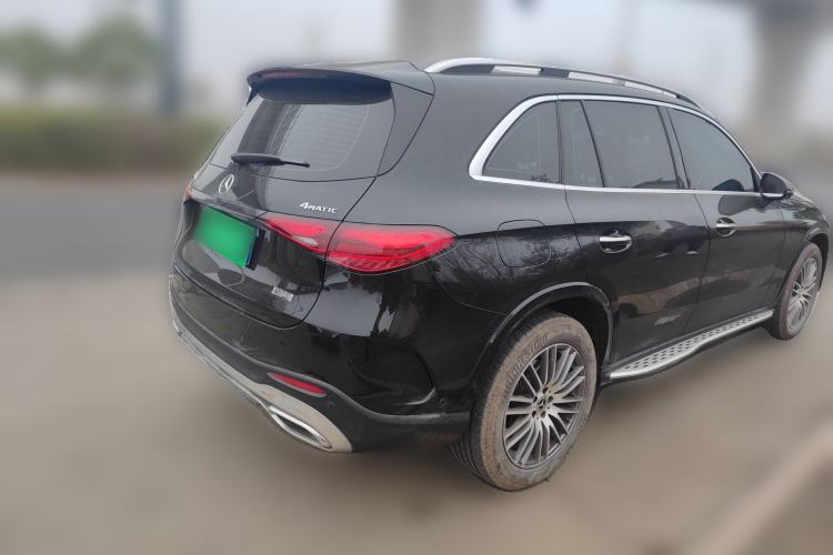 Used Mercedes-Benz GLC 2025 GLC 300 L 4MATIC Dynamic Model 5 Seats Rear Right 45 Deg