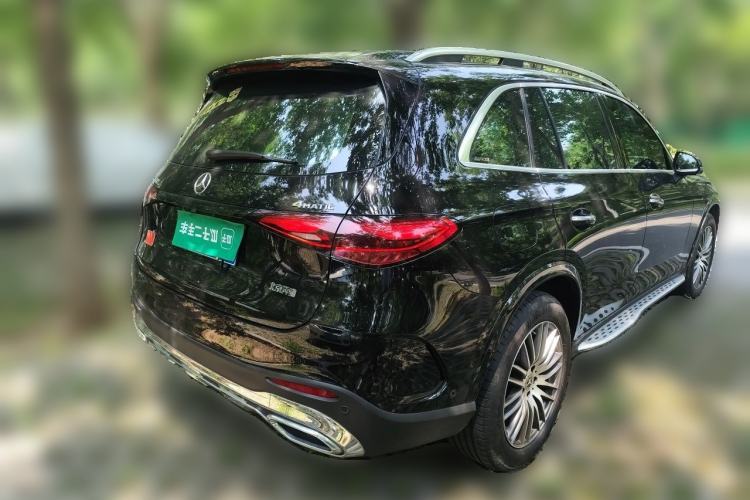 Used Mercedes-Benz GLC 2025 GLC 300 L 4MATIC Dynamic Model 5 Seats Rear Right 45 Deg