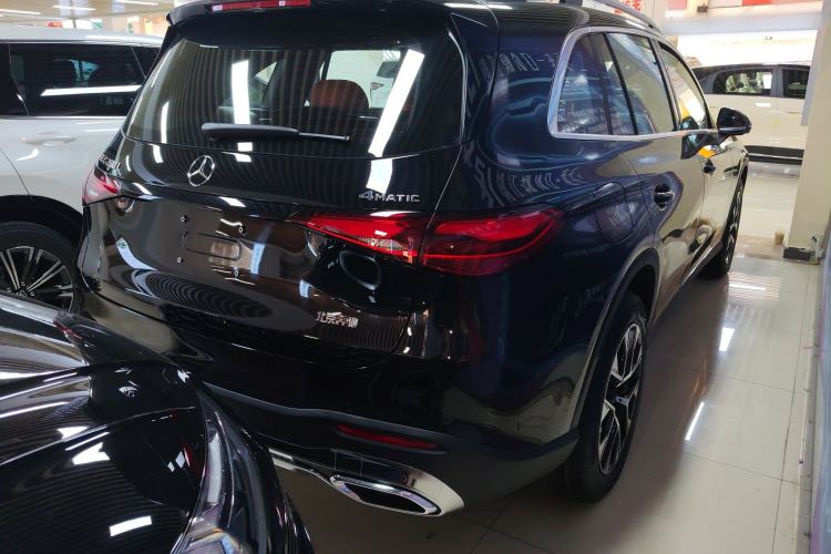 Used Mercedes-Benz GLC 2025 Refresh GLC 260 L 4MATIC Dynamic Edition Rear Right 45 Deg
