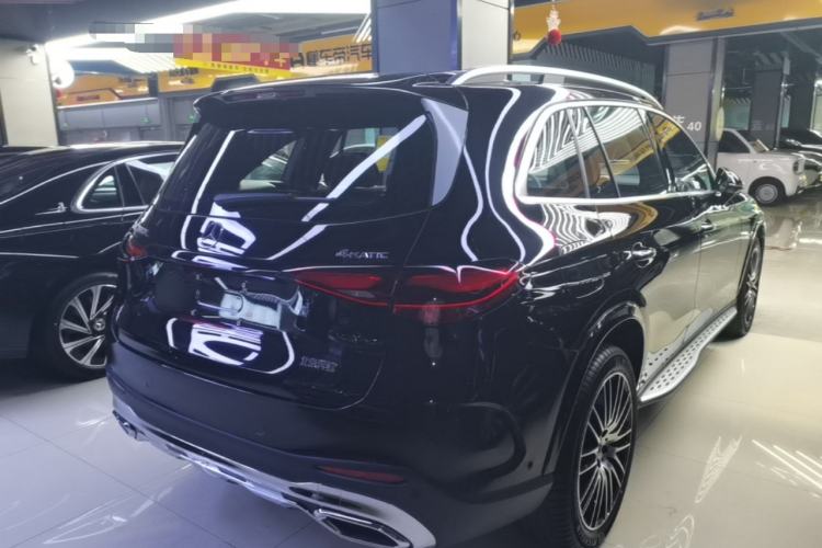 Used Mercedes-Benz GLC 2025 GLC 300 L 4MATIC Luxury Model 5 Seats Rear Right 45 Deg