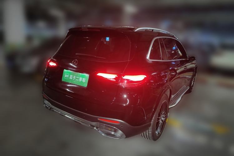 Used Mercedes-Benz GLC 2025 GLC 300 L 4MATIC Luxury Model 5 Seats Rear Right 45 Deg
