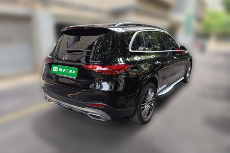 Used Mercedes-Benz GLC 2025 GLC 300 L 4MATIC Dynamic Model 5 Seats Rear Right 45 Deg