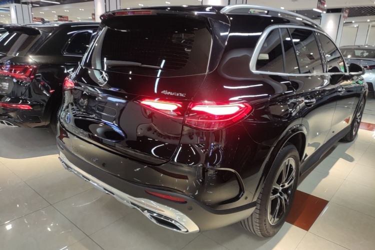 Used Mercedes-Benz GLC 2025 Facelift GLC 260 L 4MATIC Luxury Edition Rear Right 45 Deg