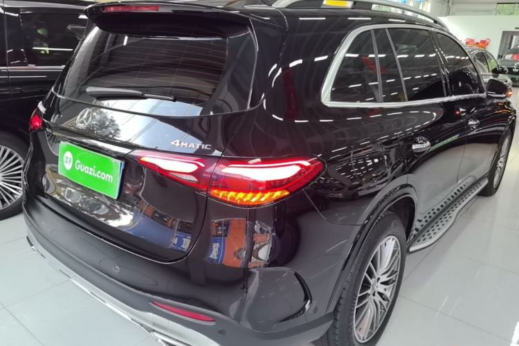 Used Mercedes-Benz GLC 2025 GLC 300 L 4MATIC Dynamic Model 5 Seats Rear Right 45 Deg