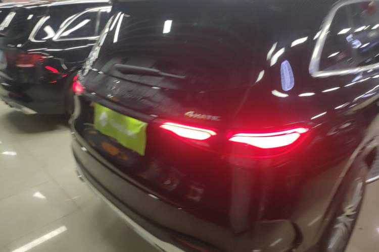 Used Mercedes-Benz GLC 2025 Refreshed GLC 300 L 4MATIC Dynamic Version 5 Seats Rear