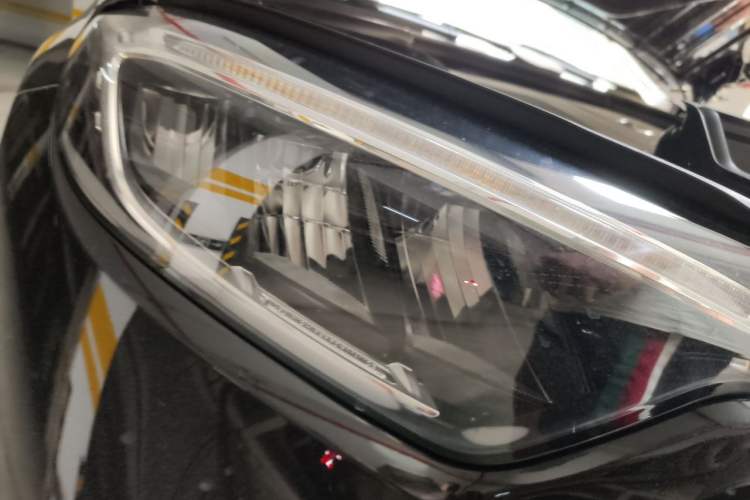 Used Mercedes-Benz GLC 2025 Refreshed GLC 300 L 4MATIC Dynamic Version 5 Seats Right Front Headlight