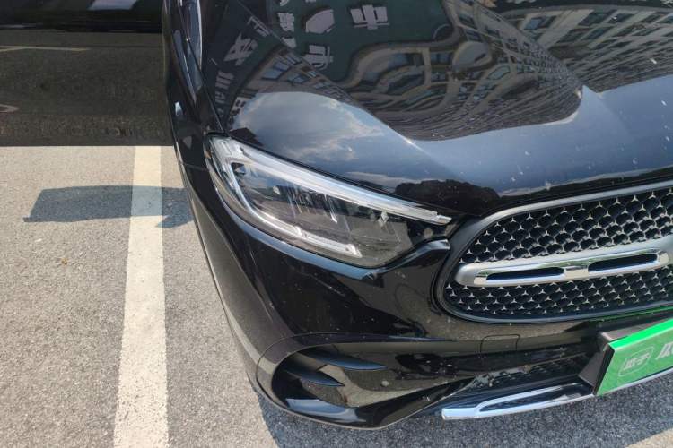 Used Mercedes-Benz GLC 2025 GLC 300 L 4MATIC Dynamic Model 5 Seats Right Front Headlight