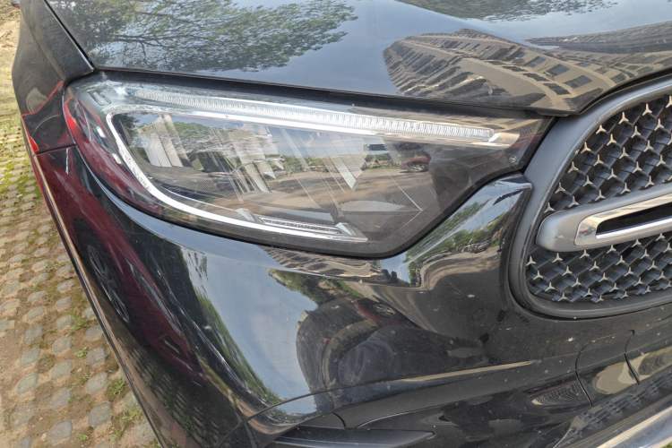 Used Mercedes-Benz GLC 2025 Refreshed GLC 300 L 4MATIC Dynamic Version 5 Seats Right Front Headlight