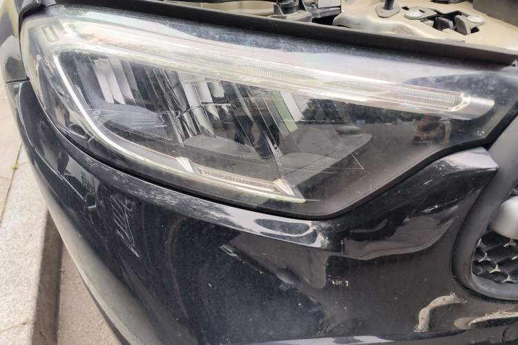 Used Mercedes-Benz GLC 2025 GLC 300 L 4MATIC Dynamic Model 5 Seats Right Front Headlight