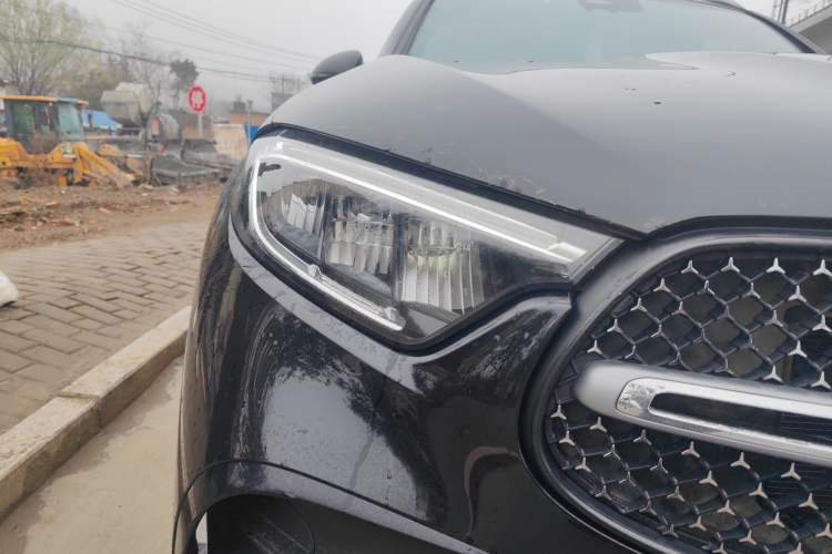Used Mercedes-Benz GLC 2025 GLC 300 L 4MATIC Dynamic Model 5 Seats Right Front Headlight