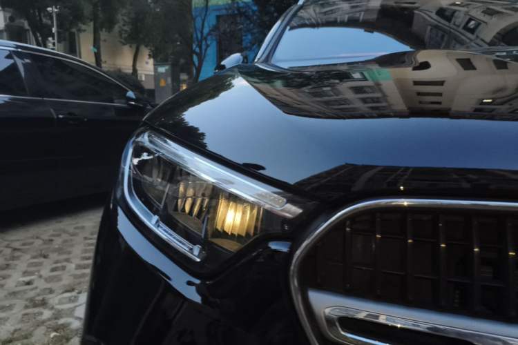 Used Mercedes-Benz GLC 2025 GLC 260 L 4MATIC Dynamic Edition Right Front Headlight
