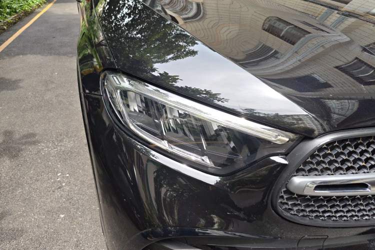 Used Mercedes-Benz GLC 2025 GLC 300 L 4MATIC Dynamic Model 5 Seats Right Front Headlight