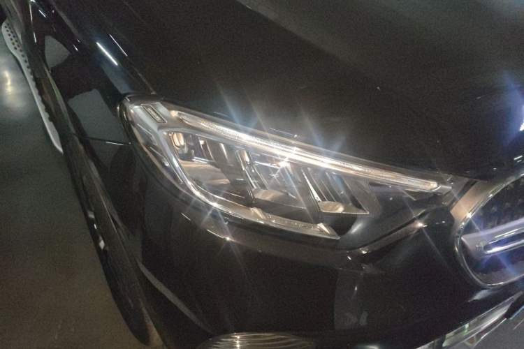 Used Mercedes-Benz GLC 2025 Refresh GLC 260 L 4MATIC Dynamic Edition Right Front Headlight