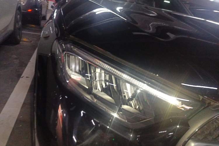 Used Mercedes-Benz GLC 2025 Refreshed GLC 300 L 4MATIC Dynamic Version 5 Seats Right Front Headlight