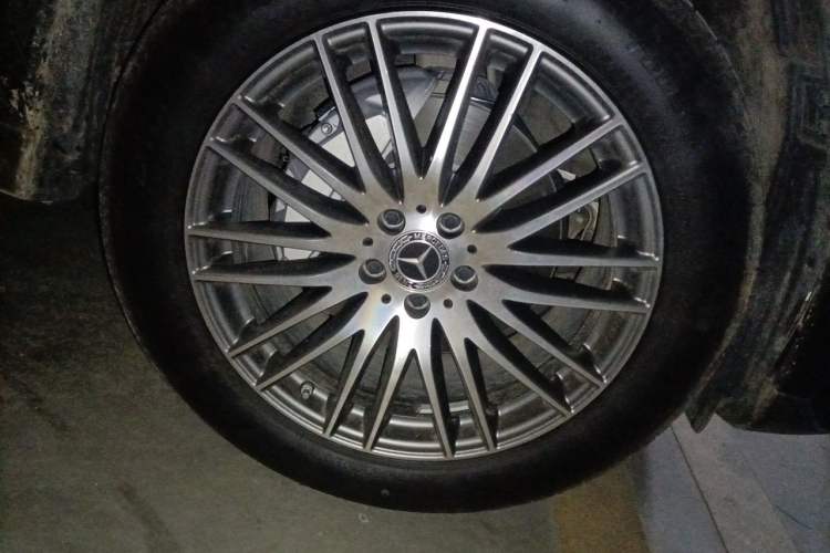 Used Mercedes-Benz GLC 2025 GLC 300 L 4MATIC Dynamic Model 5 Seats Right Front Wheel Hub