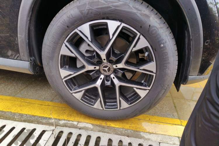 Used Mercedes-Benz GLC 2025 Refresh GLC 260 L 4MATIC Dynamic Edition Right Front Wheel Hub
