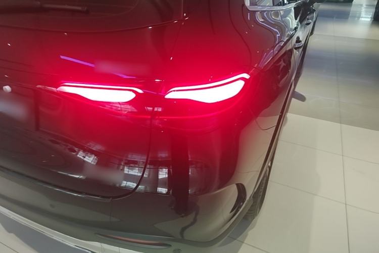 Used Mercedes-Benz GLC 2025 Facelift GLC 260 L 4MATIC Luxury Edition Right Rear Taillight