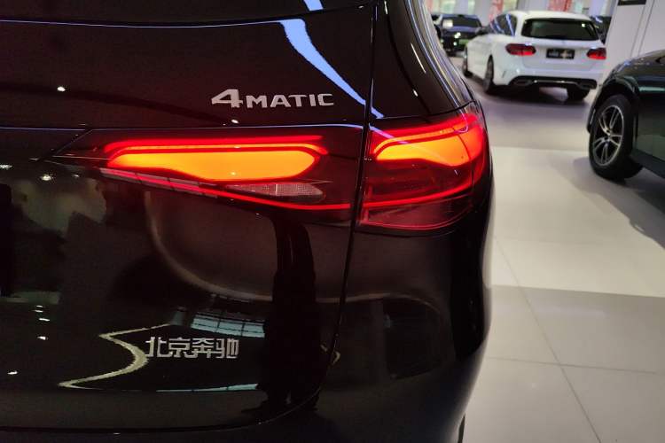 Used Mercedes-Benz GLC 2025 Refresh GLC 260 L 4MATIC Dynamic Edition Right Rear Taillight