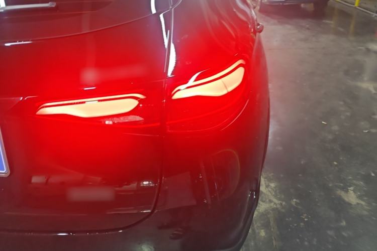 Used Mercedes-Benz GLC 2025 Refreshed GLC 300 L 4MATIC Dynamic Version 5 Seats Right Rear Taillight