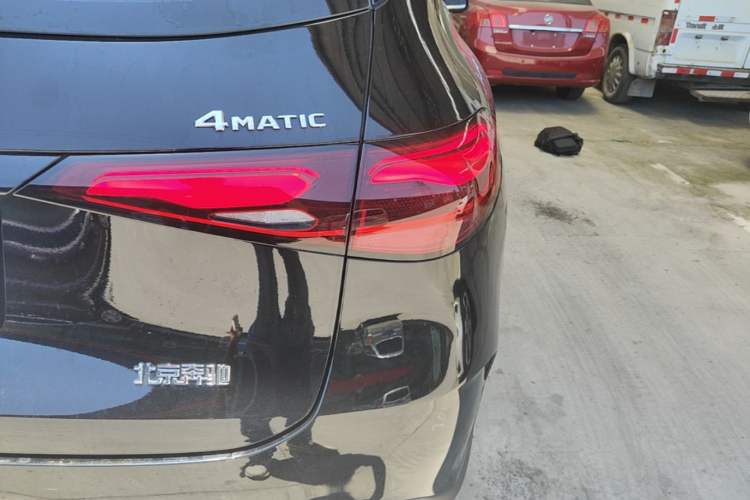 Used Mercedes-Benz GLC 2025 Refreshed GLC 300 L 4MATIC Dynamic Version 5 Seats Right Rear Taillight
