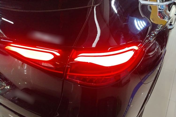Used Mercedes-Benz GLC 2025 Refreshed GLC 300 L 4MATIC Dynamic Version 5 Seats Right Rear Taillight
