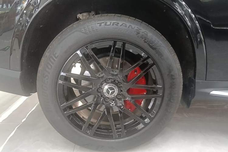 Used Mercedes-Benz GLC 2025 Facelift GLC 260 L 4MATIC Luxury Edition Right Rear Wheel Hub