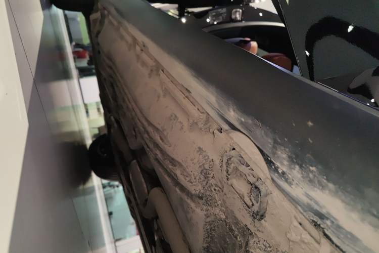 Used Mercedes-Benz GLC 2025 Refresh GLC 260 L 4MATIC Dynamic Edition Right Side Sill