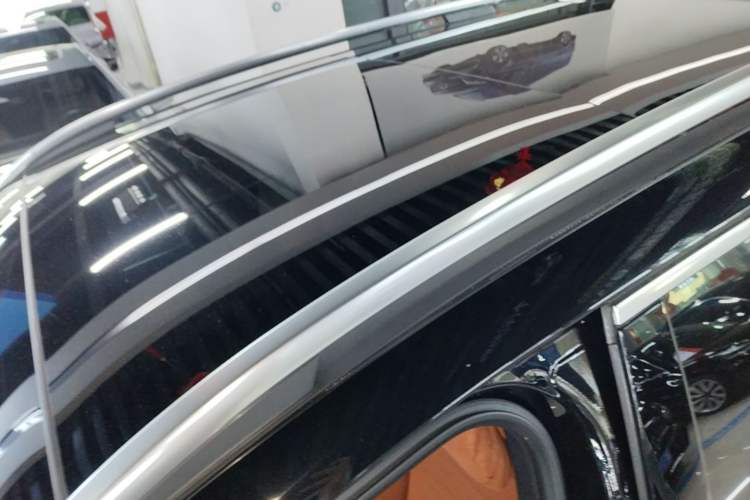 Used Mercedes-Benz GLC 2025 Refreshed GLC 300 L 4MATIC Dynamic Version 5 Seats Roof