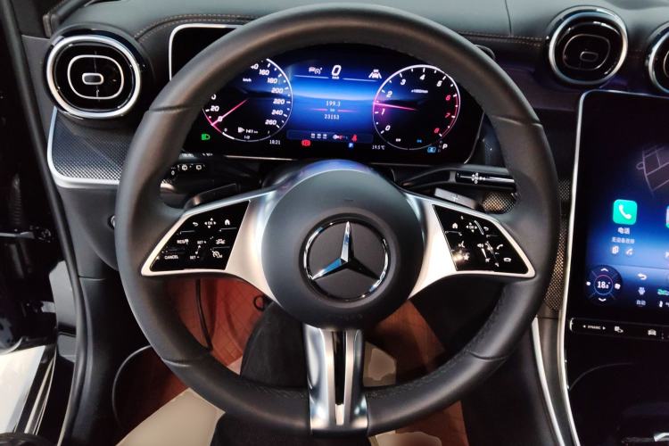Used Mercedes-Benz GLC 2025 GLC 260 L 4MATIC Dynamic Edition Steering Wheel