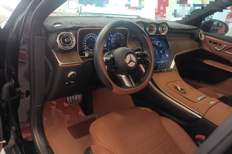Used Mercedes-Benz GLC 2025 GLC 300 L 4MATIC Dynamic Model 5 Seats Steering Wheel