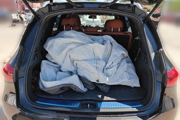 Used Mercedes-Benz GLC 2025 GLC 300 L 4MATIC Dynamic Edition 7-seater Trunk