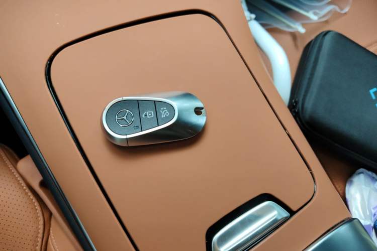Used Mercedes-Benz GLC 2025 Refresh GLC 260 L 4MATIC Dynamic Edition Vehicle Key