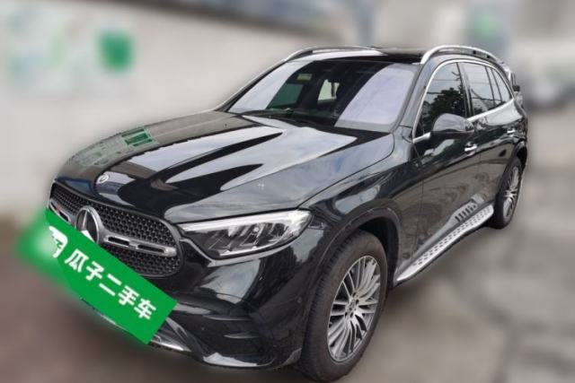 Ojetý Mercedes-Benz GLC 2025 Refreshed GLC 300 L 4MATIC Dynamic Version 5 Seats