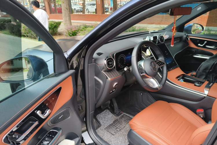 Used Mercedes-Benz GLC  Driver Seat