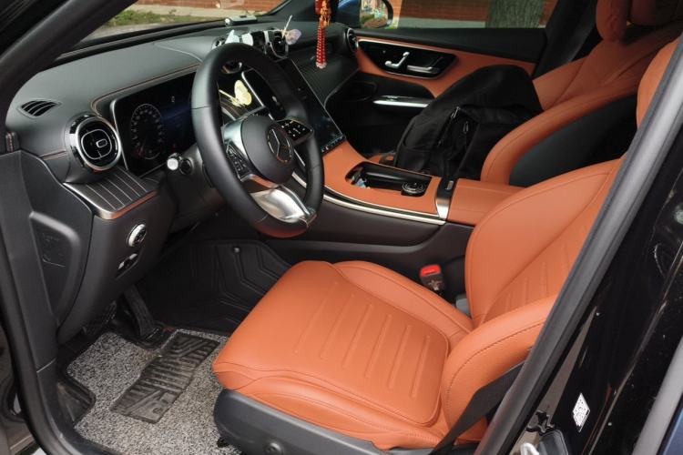 Used Mercedes-Benz GLC  Left Front Seat