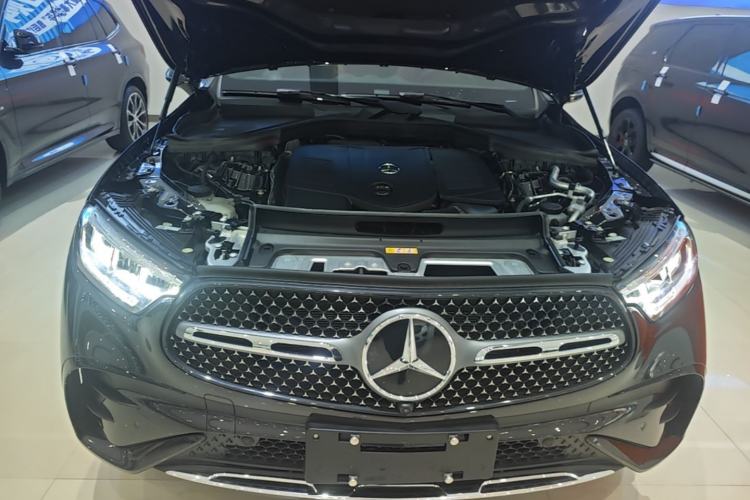 Used Mercedes-Benz GLC 2025 GLC 260 L 4MATIC Luxury Model Engine Bay