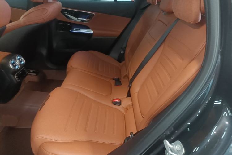 Used Mercedes-Benz GLC 2025 GLC 260 L 4MATIC Luxury Model Left Rear Seat