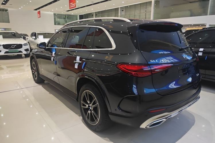 Used Mercedes-Benz GLC 2025 GLC 260 L 4MATIC Luxury Model Rear Left 45 Deg