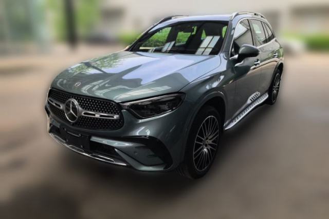 Used Mercedes-Benz GLC 2025 GLC 300 L 4MATIC Luxury Model 5 Seats