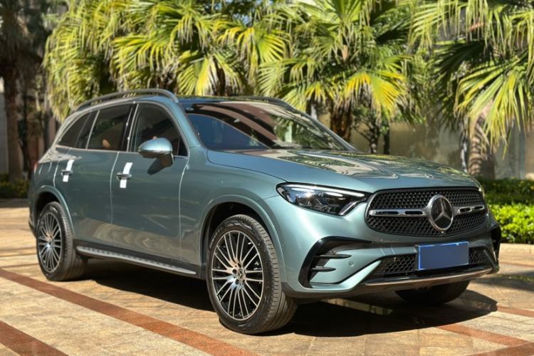Used Mercedes-Benz GLC 2025 GLC 300 L 4MATIC Luxury Model 5 Seats Exterior 1