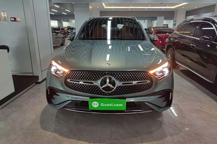 Used Mercedes-Benz GLC 2025 GLC 300 L 4MATIC Luxury Model 5 Seats Front