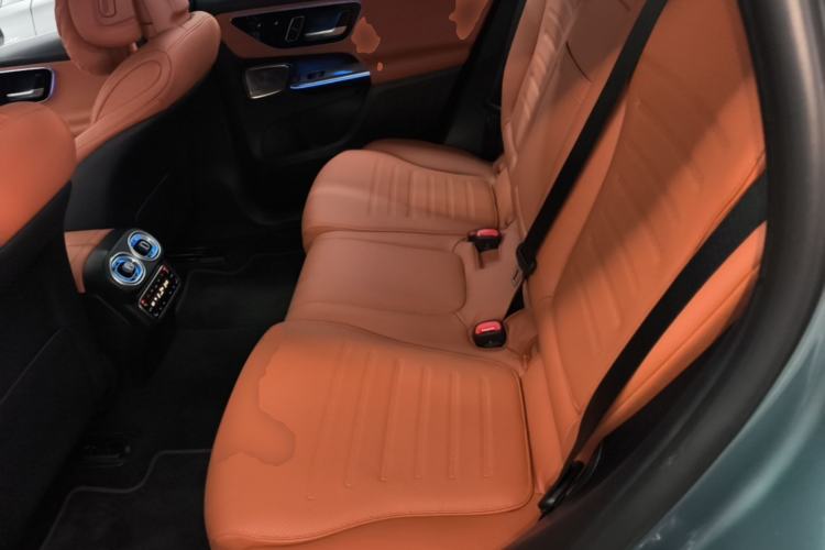 Used Mercedes-Benz GLC 2025 GLC 300 L 4MATIC Luxury Model 5 Seats Left Rear Seat