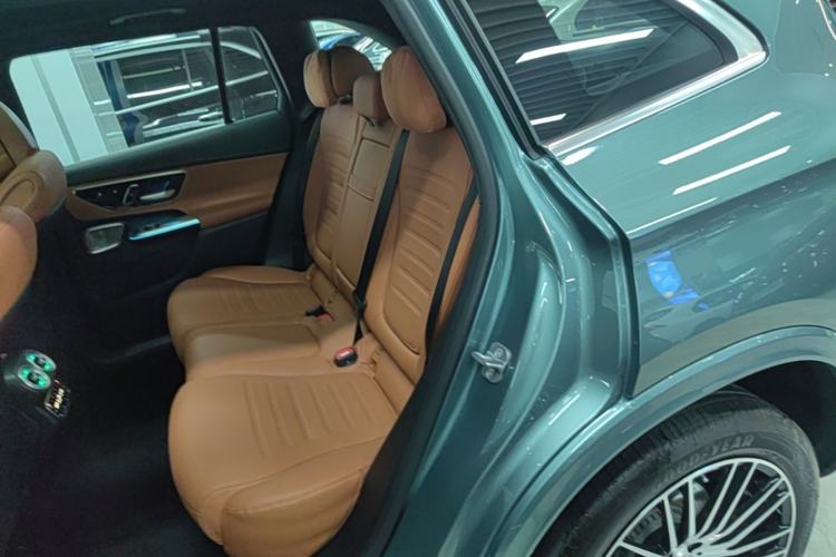 Used Mercedes-Benz GLC 2025 GLC 300 L 4MATIC Luxury Model 5 Seats Left Rear Seat