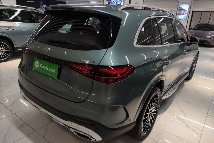 Used Mercedes-Benz GLC 2025 GLC 300 L 4MATIC Luxury Model 5 Seats Rear Right 45 Deg