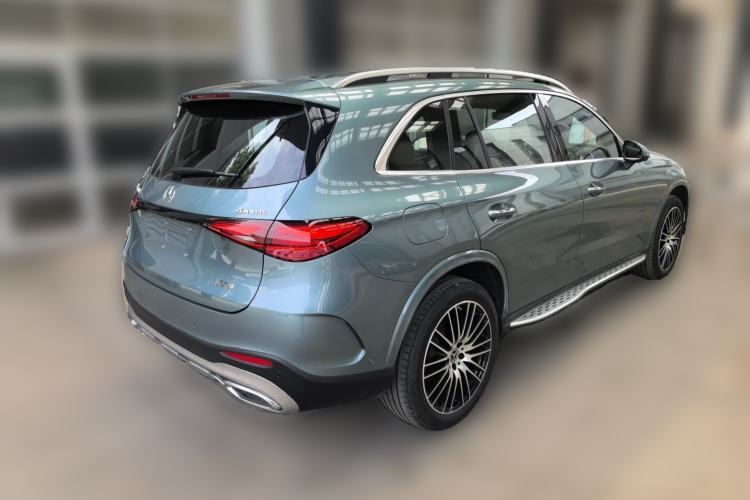 Used Mercedes-Benz GLC 2025 GLC 300 L 4MATIC Luxury Model 5 Seats Rear Right 45 Deg