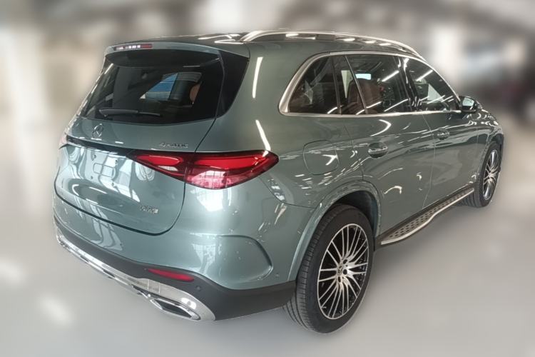 Used Mercedes-Benz GLC 2025 GLC 300 L 4MATIC Luxury Model 5 Seats Rear Right 45 Deg