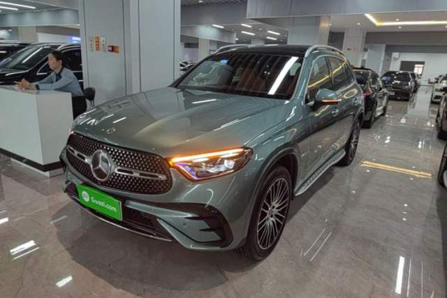 Used Mercedes-Benz GLC 2025 GLC 300 L 4MATIC Luxury Model 5 Seats